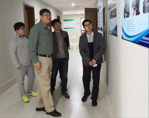李海峰教授参观遥感地学系